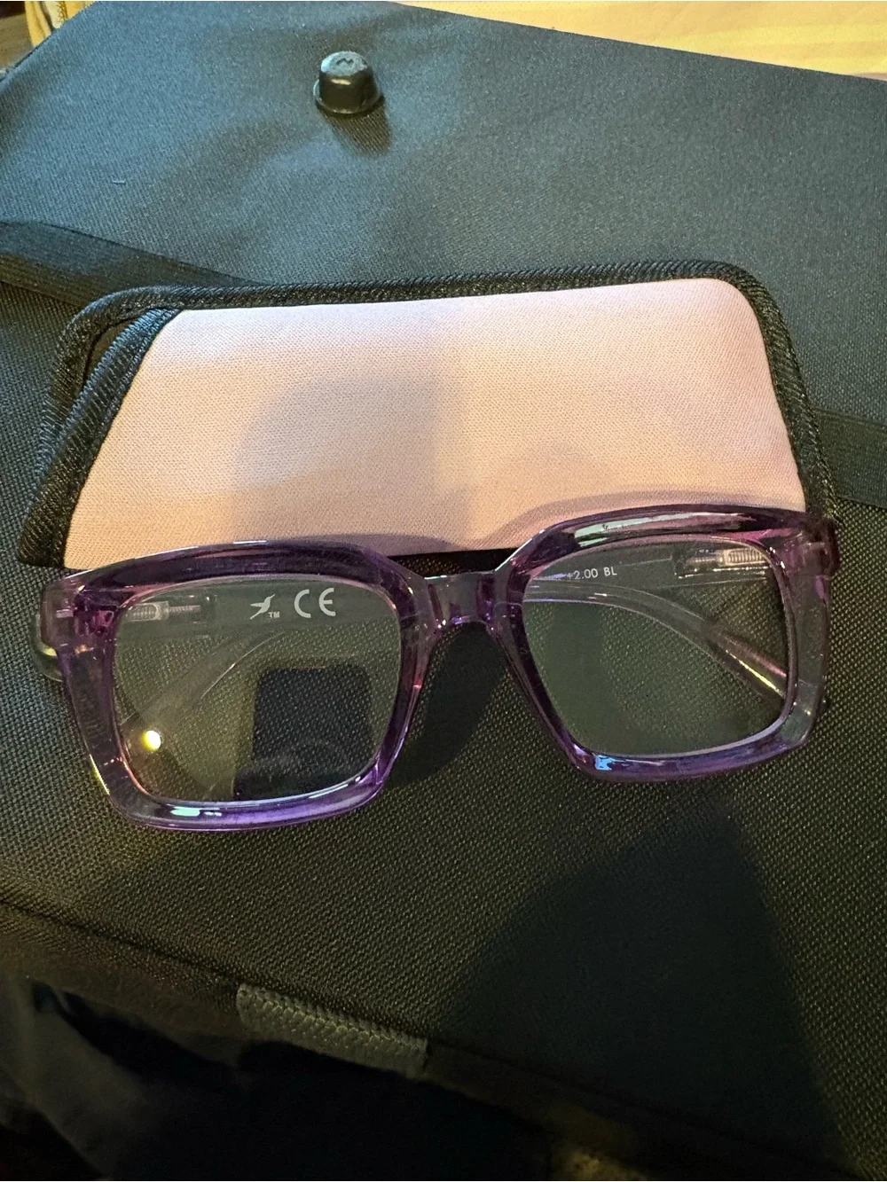 Hummingbird Purple Transparent Square Frame Readers 2.0 Strength